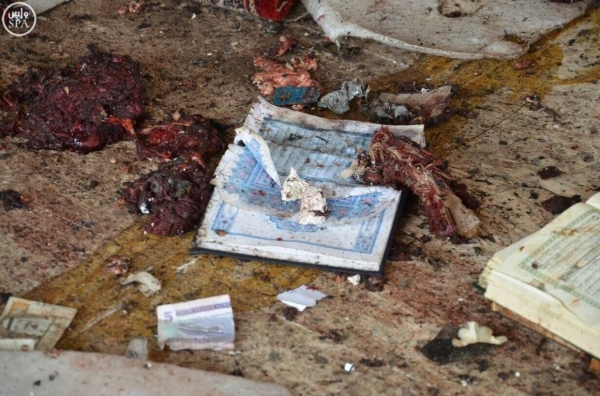 صور مؤثرة.. آثار الاعتداء الإرهابي على مسجد الطوارئ
