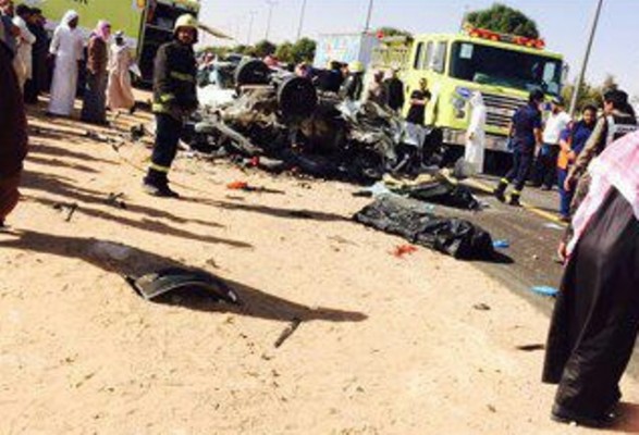 مصرع شابين بحادث تصادم على طريق مطار الجوف