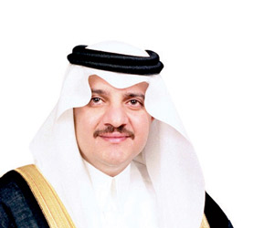 سعود بن نايف.. رجل الدبلوماسية والإمارة والمؤتمن على أكبر منطقة