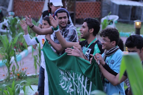 شباب “إجازتي سعودية” يحتفلون بيوم الوطن في”شفا الطائف”