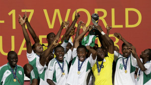 نيجيريا تفوز بكأس العالم لكرة القدم أقل من 17 عاما