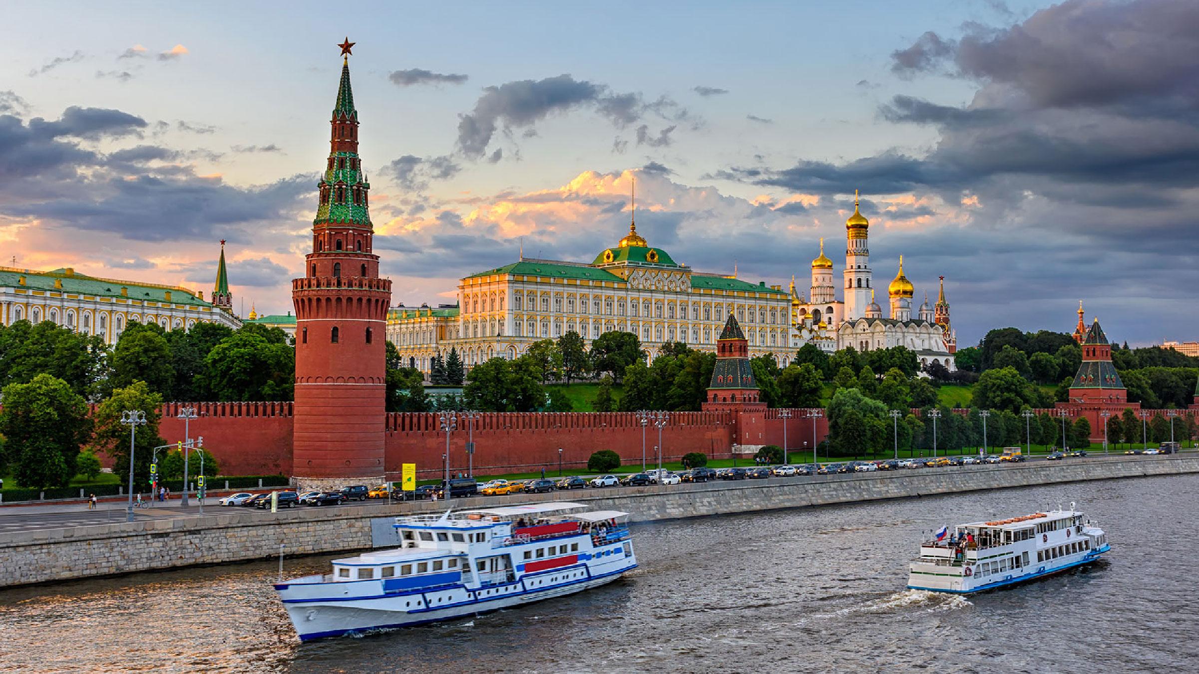 تغريدة هامة لسفارة المملكة لدى روسيا بشأن Immigration card