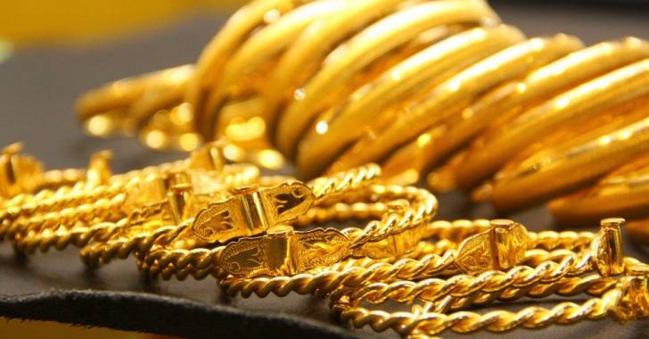 انخفاض أسعار الذهب اليوم الأربعاء .. عيار 21 يسجل 126.78 ريال
