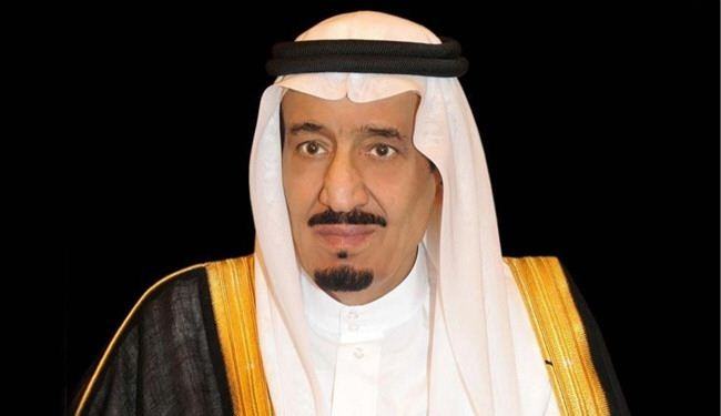 الملك سلمان يتلقى برقيات عزاء ومواساة في وفاة الأمير طلال
