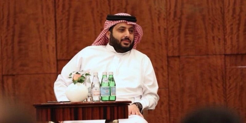 تركي آل الشيخ: تخصيص دخل مباراة الأهلي والحزم لأسرة الراحل خالد قاضي