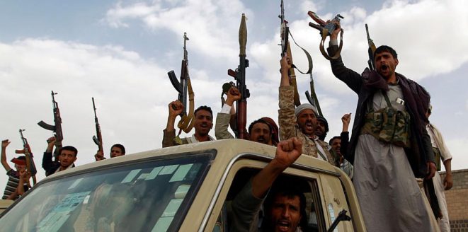 مقتل العشرات من خبراء ميليشيا الحوثي بانفجار ورشة متفجرات في صنعاء
