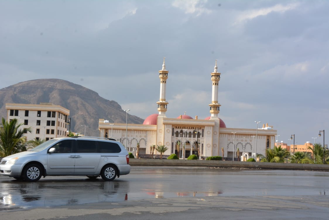 فيديو.. الحيزان: موجة باردة تضرب 5 مناطق.. ودرجة الحرارة دون الصفر بدءاً من الغد