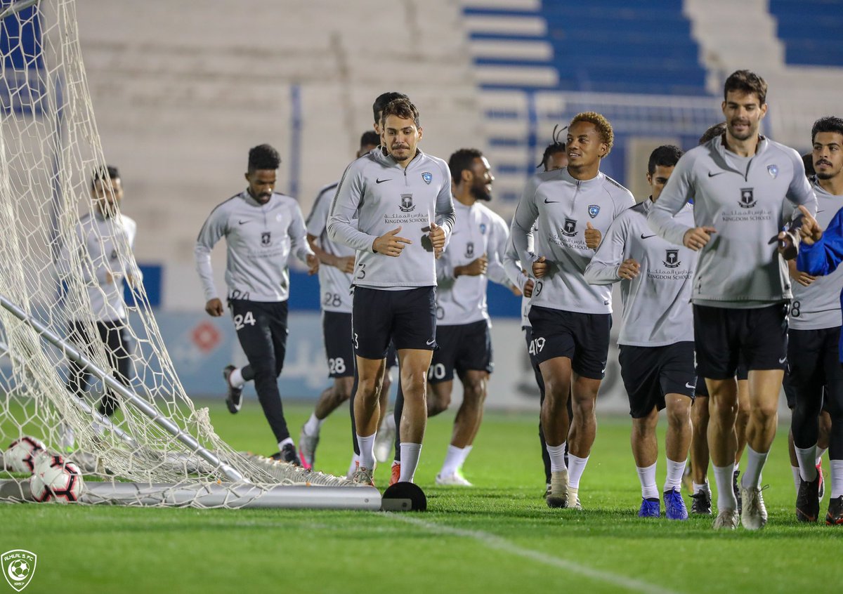 الهلال والتعاون .. 16 مباراة و12 فوزًا للزعيم