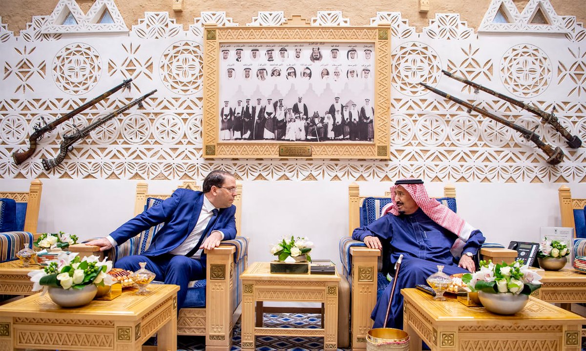 الملك سلمان يستقبل رئيس الحكومة التونسية ويقيم مأدبة غداء تكريماً له