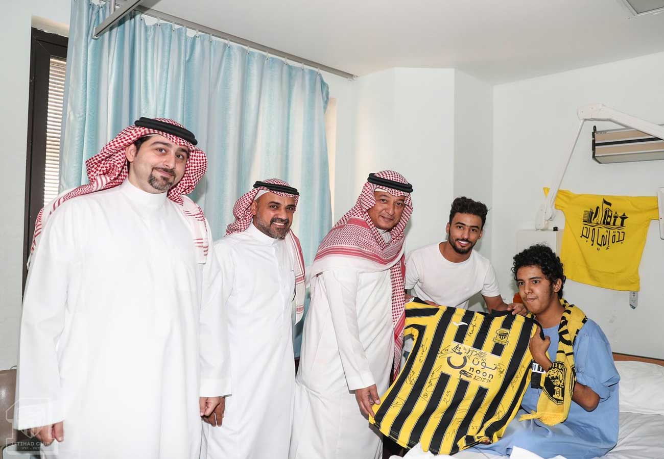 #الاتحاد يُلبي طلب محارب السرطان