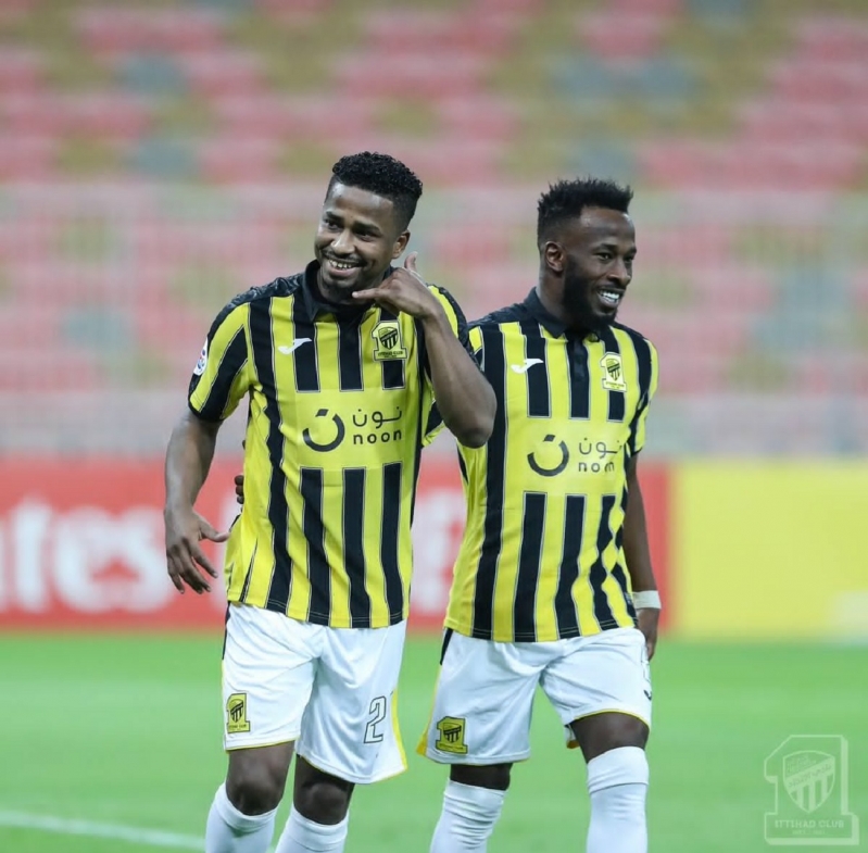 صور لعيبه الاتحاد