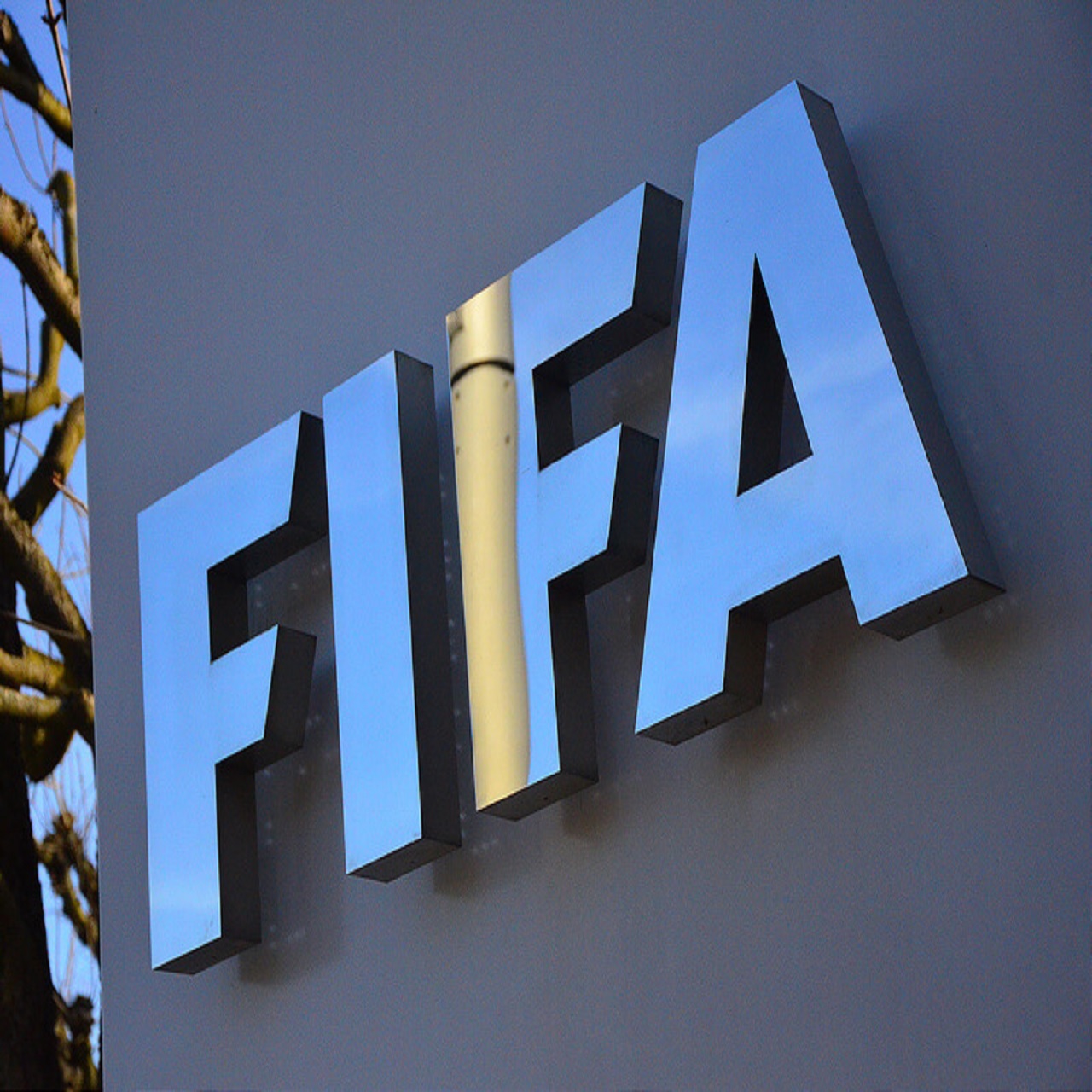فيفا يُحدد مستضيف كأس العالم للأندية 2019 و2020