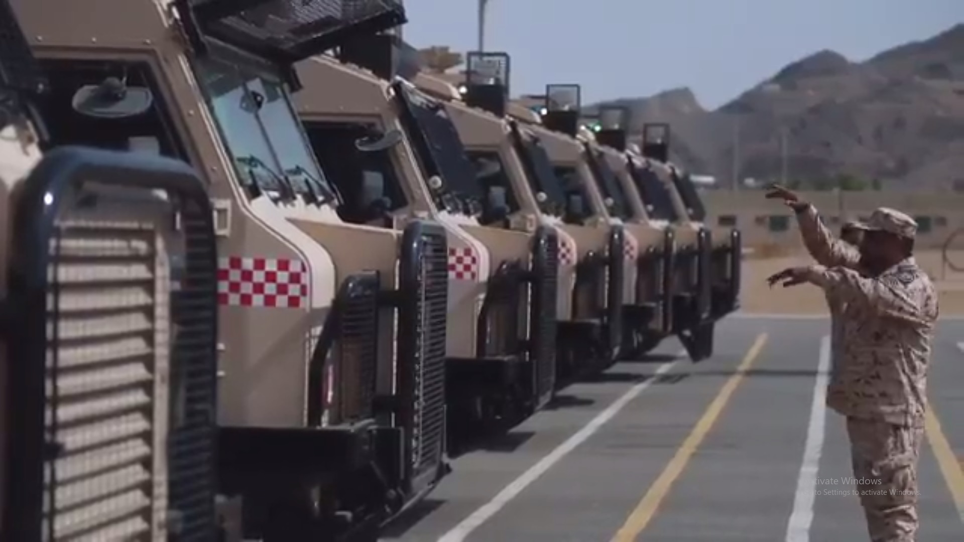 فيديو.. الحرس الوطني يشارك في تنظيم الحج بمكة والمشاعر