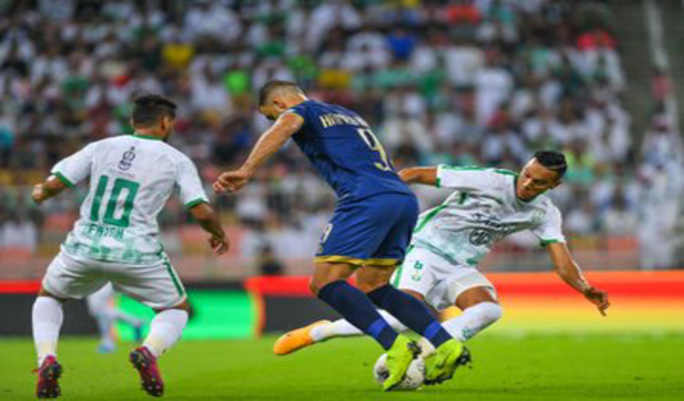 قمة الأهلي والنصر بلا أهداف في دوري محمد بن سلمان