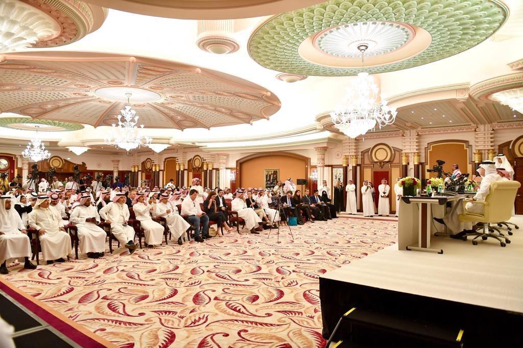 قرقاش: مؤتمر وزير الطاقة السعودي بعث رسائل الثقة والمسؤولية
