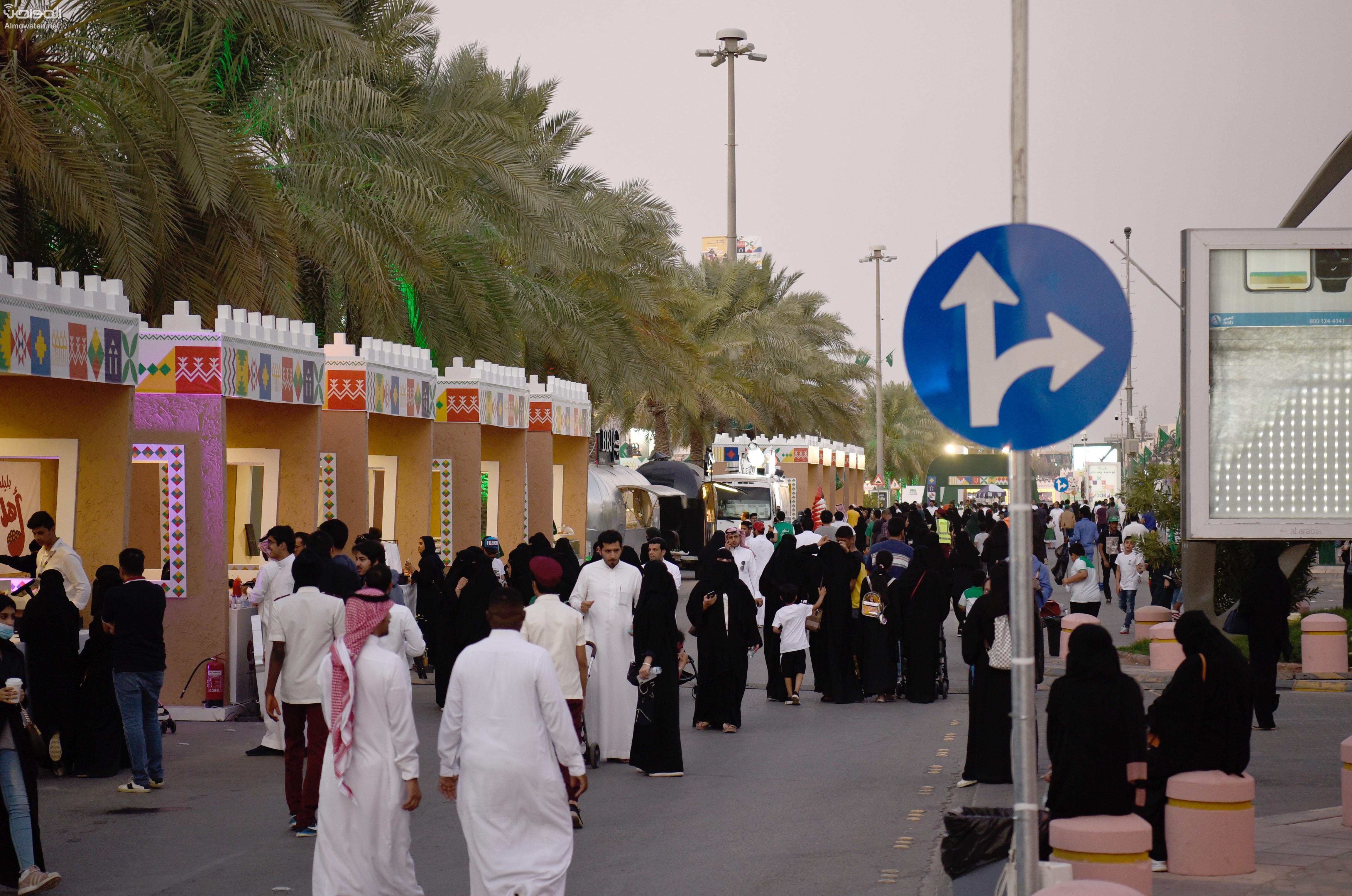 السليمان: في بعض تجمعات اليوم الوطني حضرت المشاعر وغاب الوعي!