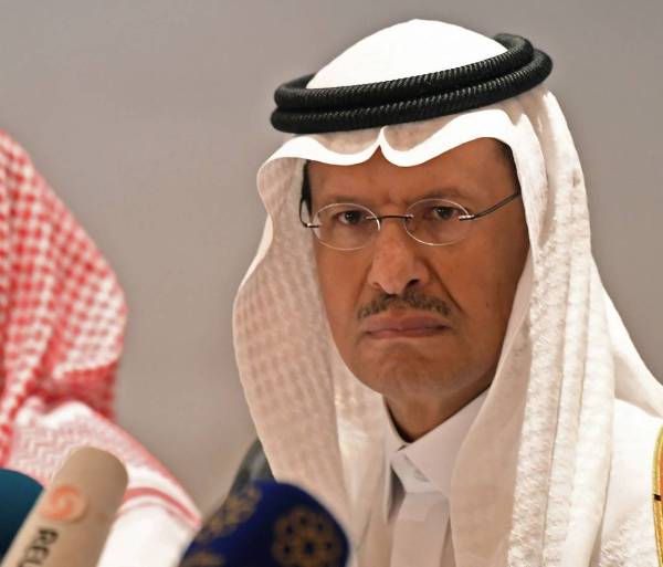 عبدالعزيز بن سلمان.. صقر النفط صاحب اللمسة الدبلوماسية الناعمة