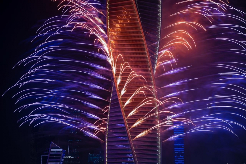 صور الألعاب النارية تزين سماء موسم الرياض من أبراج مجدول والمملكة والفيصلية صحيفة المواطن الإلكترونية