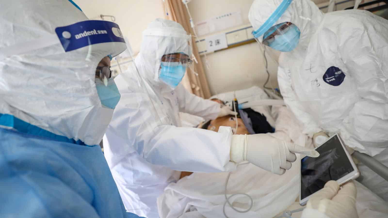 ارتفاع مصابي فيروس كورونا في إسبانيا إلى 23 حالة
