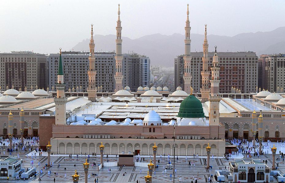 تعليق الدخول لمواقف المسجد النبوي‬⁩ ابتداء من مغرب اليوم