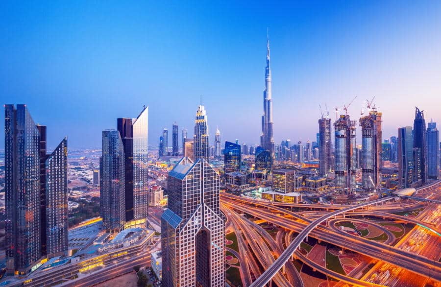 دبي تجمد رسوم الخدمات الحكومية حتى 2023