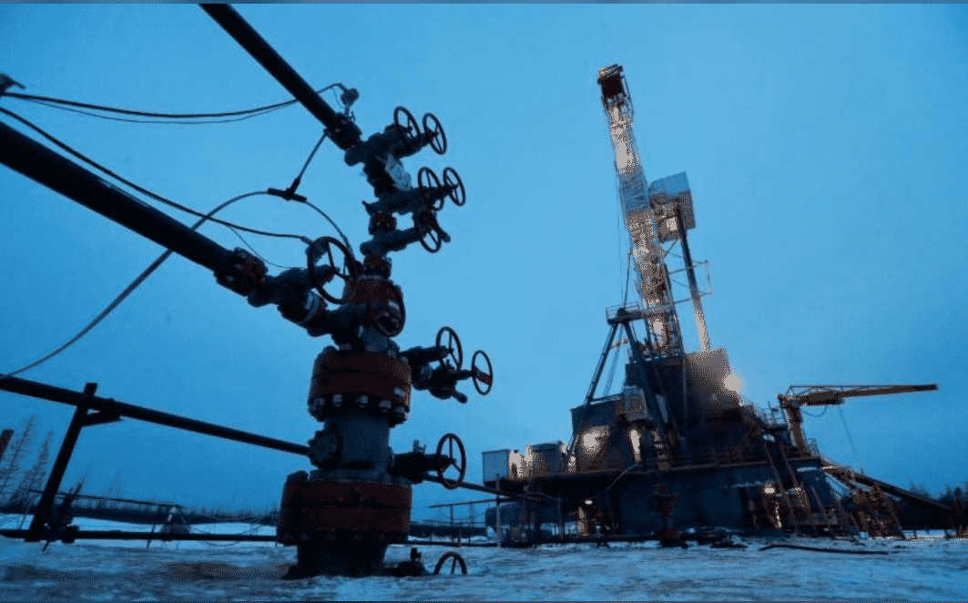 انخفاض أسعار النفط بسبب المخاوف من ارتفاع إصابات كورونا