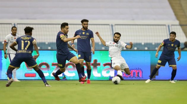 تفاصيل ما فعله النصر لاستقطاب حكام أجانب لمواجهة الهلال