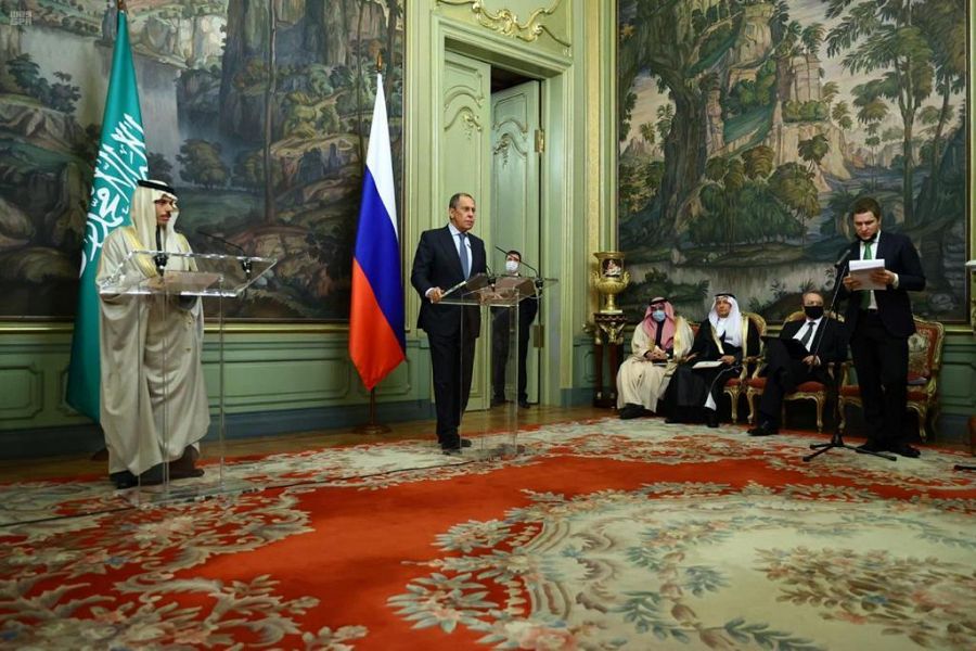 وزير الخارجية : التعاون مع روسيا أسهم في استقرار أسواق الطاقة
