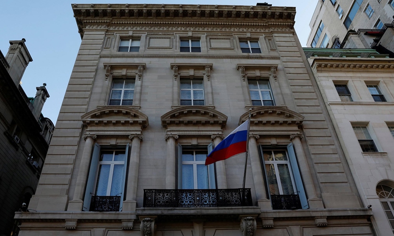 واشنطن ترفض تمديد تصاريح الإقامة للدبلوماسيين الروس