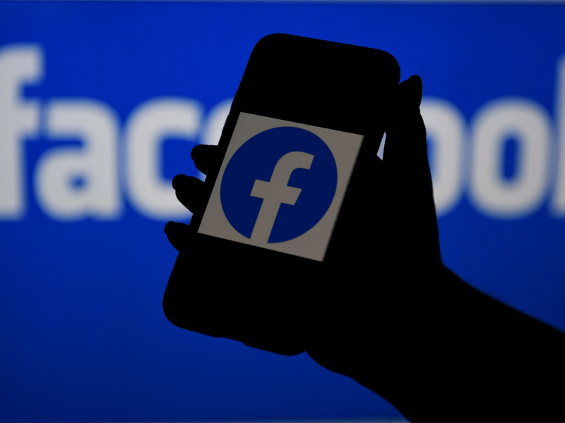 ما مدى تأثير حملة التقييم السلبي لتطبيق فيسبوك ؟