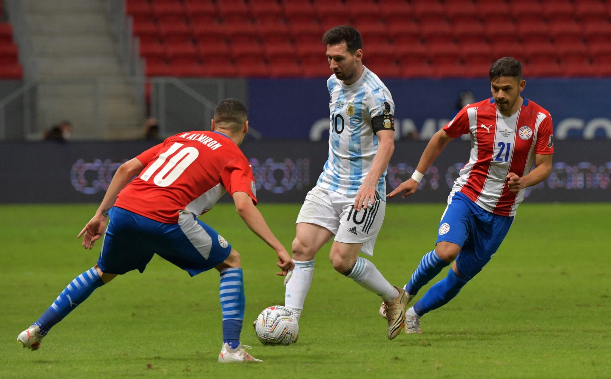 مباراة Argentina vs Paraguay تُحفز نجوم التانغو