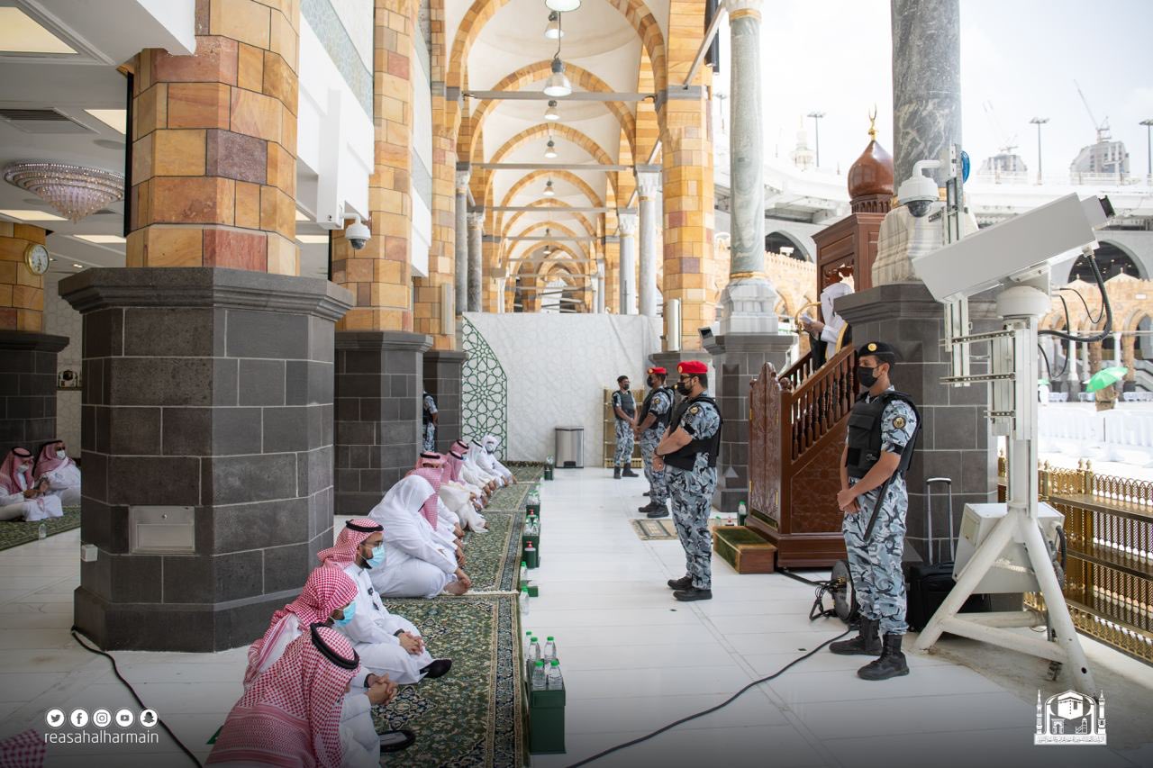 خطيب المسجد الحرام