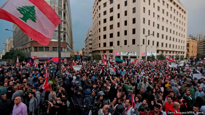 لبنان على حافة الانفجار