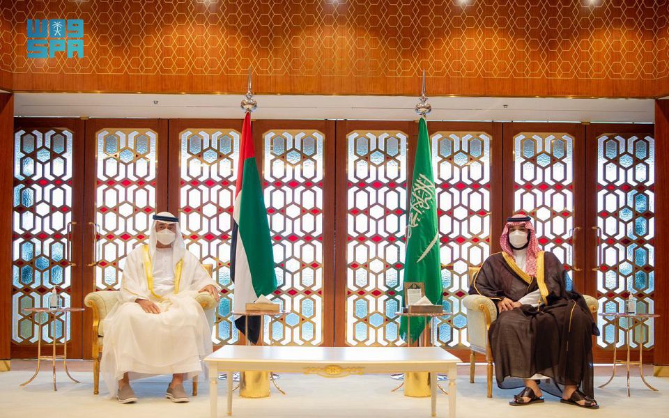 ولي عهد أبوظبي: سعدت بلقاء محمد بن سلمان في الرياض والشراكة بين الإمارات والسعودية قوية ومستمرة
