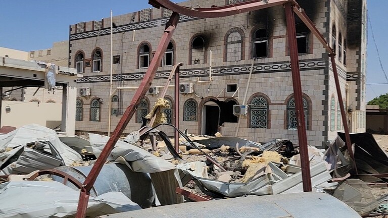 الحوثي يستهدف منزل محافظ مأرب بصاروخين باليستيين
