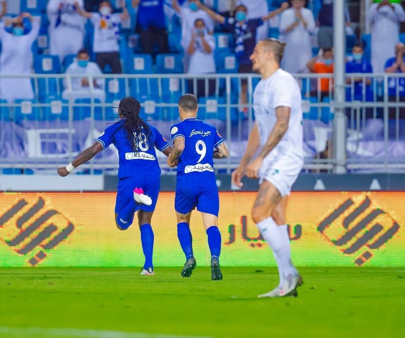 الأهلي ضد الهلال