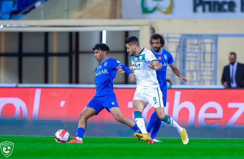 الهلال والفتح