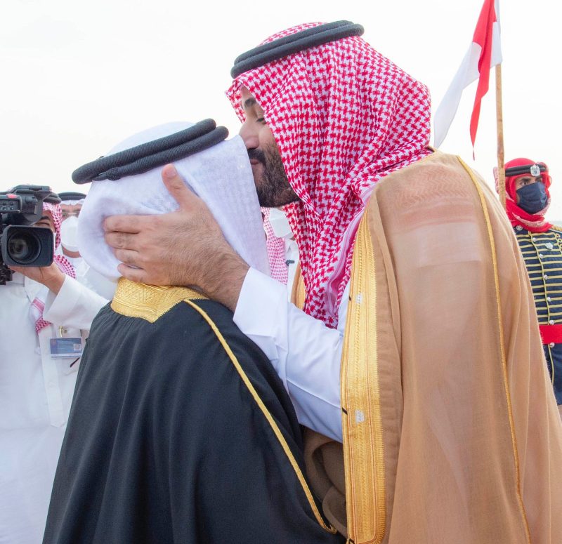 ولي العهد محمد بن سلمان يصل البحرين