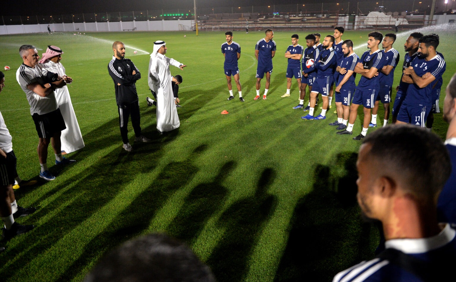 الدبل يُطالب لاعبي الاتفاق بالتركيز