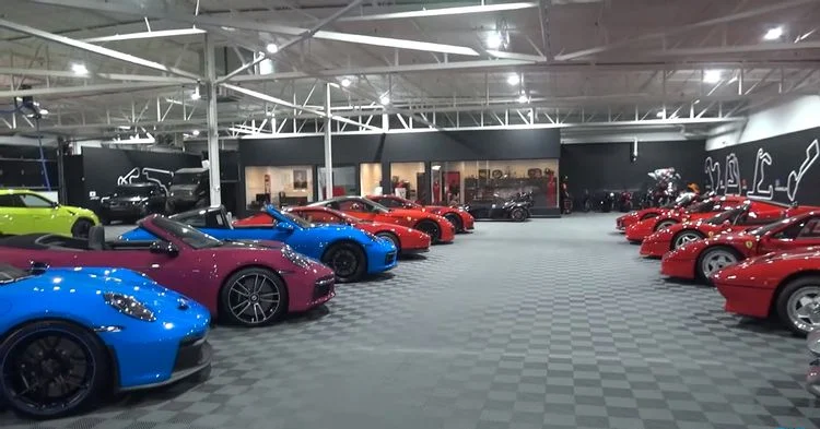 Watch.. a secret cave that contains dozens of rare super cars