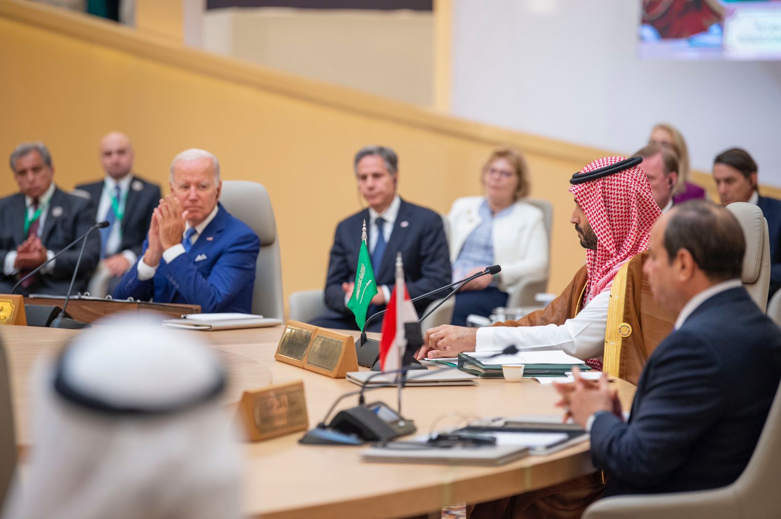 محمد بن سلمان : ندعو إيران للتعاون وعدم التدخل في شؤون دول المنطقة