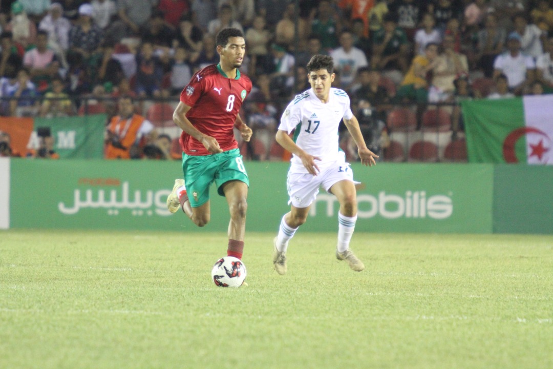 الجزائر تهزم المغرب وتتوج بـ كأس العرب للناشئين