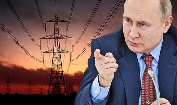 أوكرانيا: بوتين يضرب شبكة الكهرباء بالصواريخ