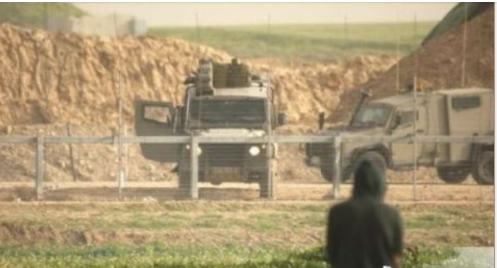 قوات الاحتلال تستهدف المزارعين في خان يونس