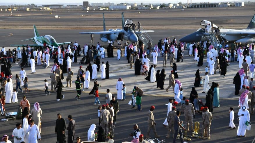 معرض للطائرات الحربية بقاعدة الملك فيصل الجوية