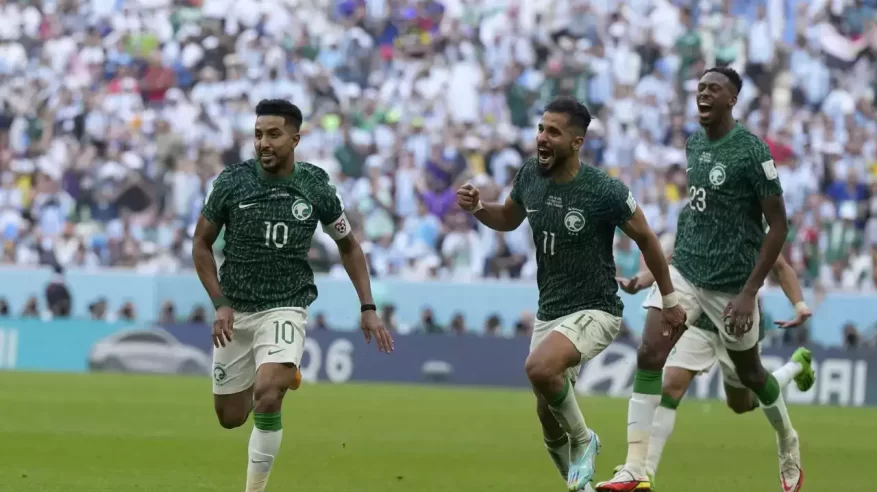 الصحف الأرجنتينية: أداء المنتخب السعودي يصدم جماهير ميسي