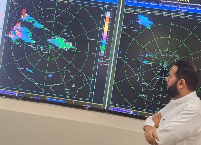 لقطات لـ سحابة جدة على رادار الطقس