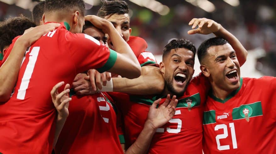 تأهل المغرب التاريخي يُعلق تويتر