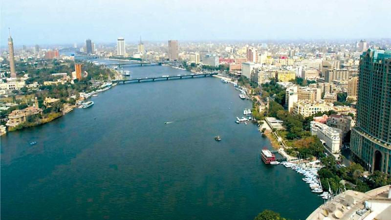 مصر تنفي بيع الموانئ