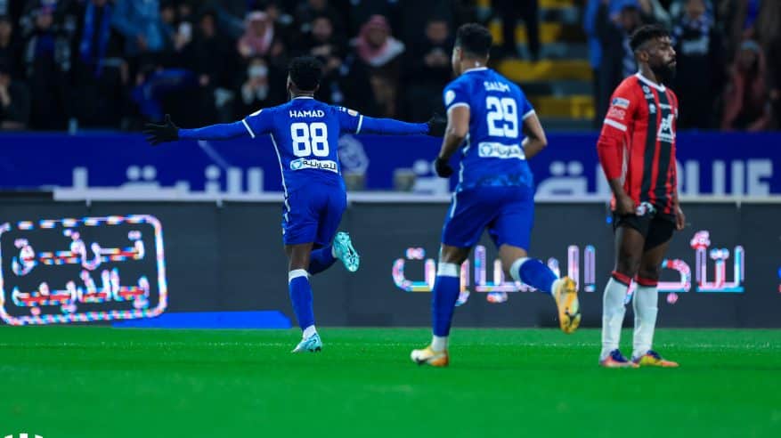 حمد اليامي يمنح التقدم لـ الهلال بالشوط الأول